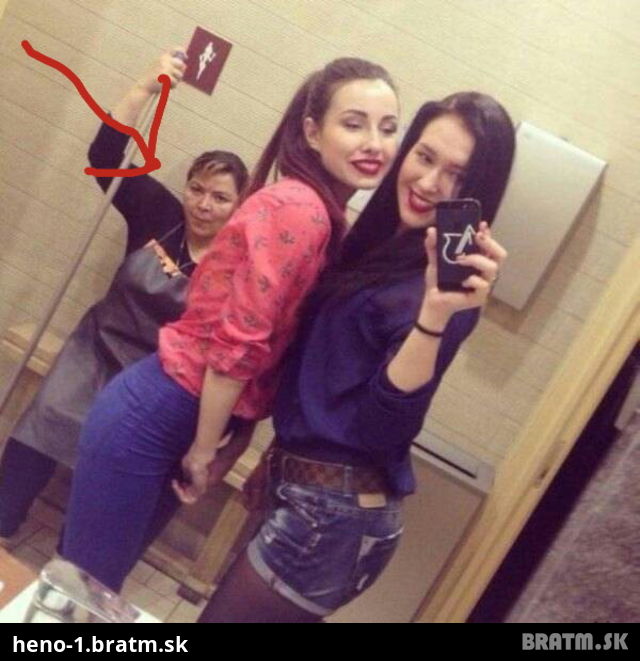 Selfie fail na toaletach!