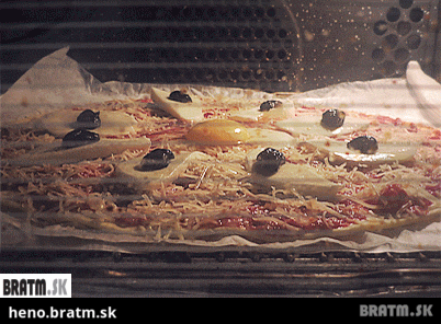 BRATM GIF: Pizza.. mňaaaam :D