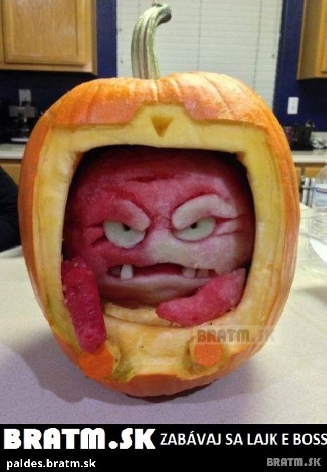 Úžasná tekvica na HALLOWEEN :D