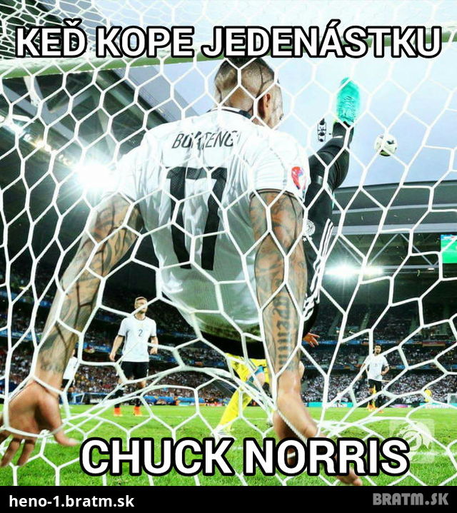 Keď kope jedenástku pán Norris