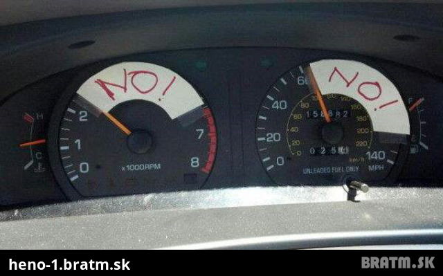Keď muž požičia svojej babe auto :D
