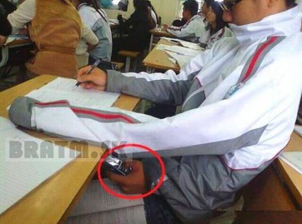 Fake ruka na testoch
