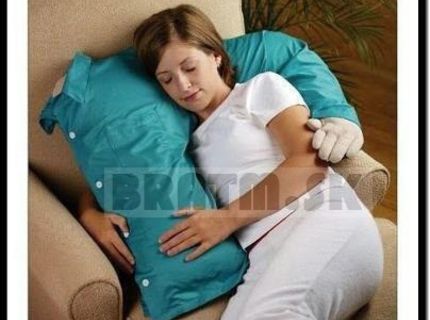 Nová hračka pre každého, kto je momentálne sám :))