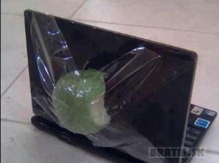 Môj nový notebook od Apple :D