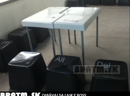 Tak toto je parádna sedacia súprava :) inšpirujte sa