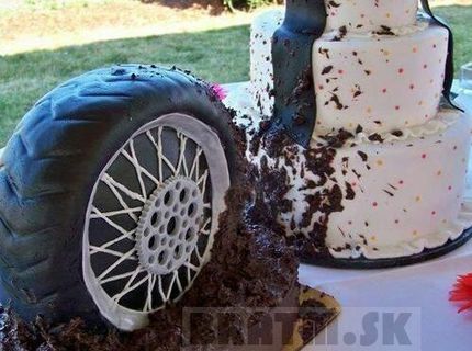 Úžasná torta, komu sa páči ? lajk :)