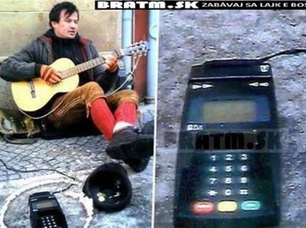 Kto by mu prispel svojou platobnou kartou ? :D