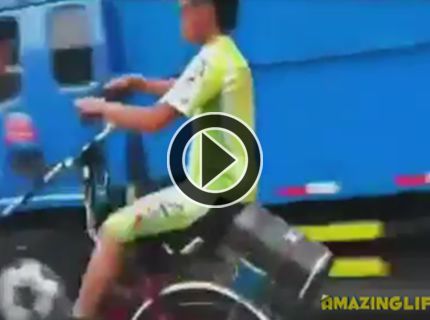 BRATM VIDEO: Tak toto len tak na našich cestách nenájdete.. chvala bohu :D :D