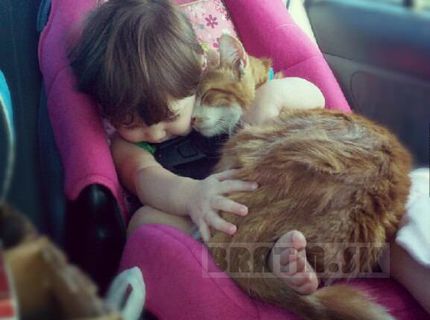 krásny okamih ...Nerozlučné kamarátky :)