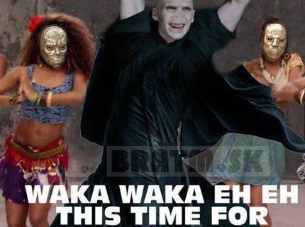 Lord Voldemort ..lepší ako Shakira :D