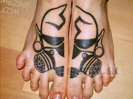 Originálne  tetovanie, čo poviete ? :D