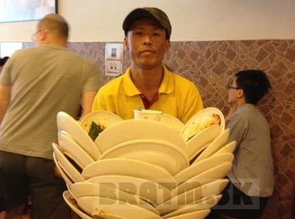 Čašník roka :D tak na toto by si asi niekto len tak netrúfol či?:D