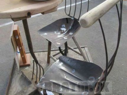 Tak toto vyzerá naozaj veľmi zaujimavo :D Záhradná súprava na sedenie :D