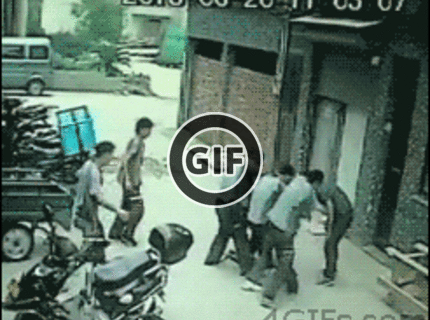 BRATM GIF: Žeby padali kamene ? :D