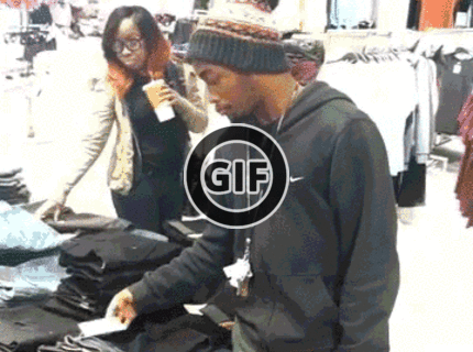 BRATM GIF: Keď zistíš, že cena je príliš vysoká :D