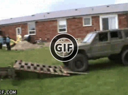 BRATM GIF: Parkovanie v bazéne ? NO PROBLEM :D