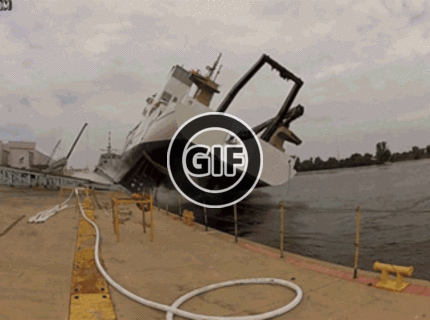 BRATM GIF: Pecka... tak toto je iný pád ! :D :D