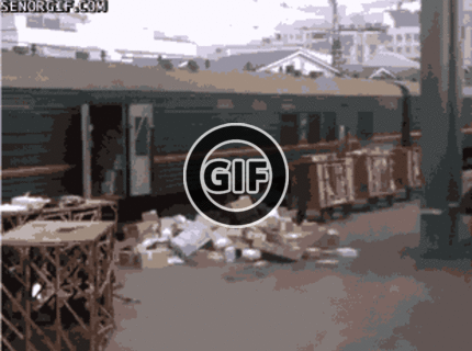 BRATM GIF: Keď ta práca baví :D logistika nikdy nesklame :D