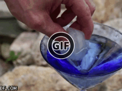 BRATM GIF: Čo dokáže kocka ľadu :D