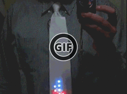 BRATM GIF: Woow! Tak toto je hustá kravata :D