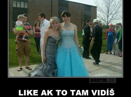 Vidíš to tam ? LIKE :D