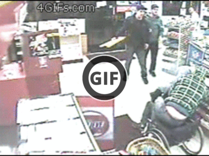 BRATM GIF: Odvážny čin vozíčkara :)