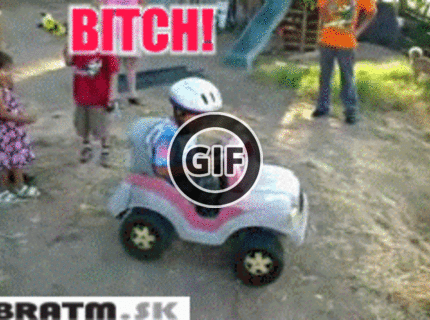 BRATM GIF: Ach tie ženy, vždy musia zapríčiniť nejakú haváriu :D