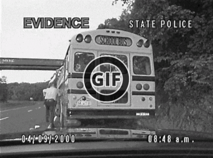 BRATM GIF: Srať na policajta ! :D