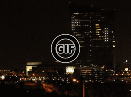 BRATM GIF: Aj takto sa dajú hrať hry :D