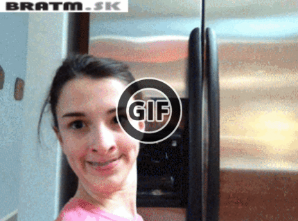 BRATM GIF: WTF?! pripomína vám to nejaké zviera ? :D