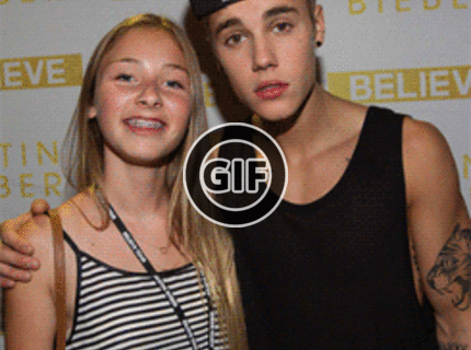 BRATM GIF: Justin a jeho fanynky :D