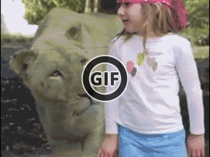 BRATM GIF: Dievčatko a šelma :D