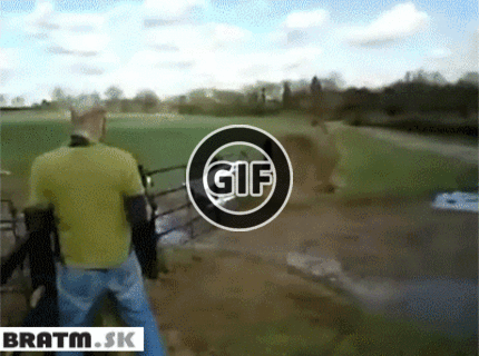 BRATM GIF: Zábavu si dlho neužil :D