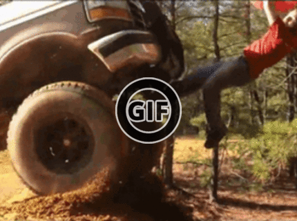 BRATM GIF:  Neúčinný airbag :D