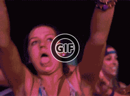 BRATM GIF: Takto by sa mala prežívať každá párty :D