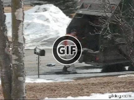 BRATM GIF: Ako vyzerá zlý deň v práci smetiara :D