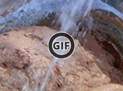 BRATM GIF: Ako sa vyrábajú párky :D