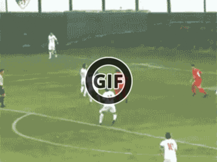 BRATM GIF: Futbalové finty :D