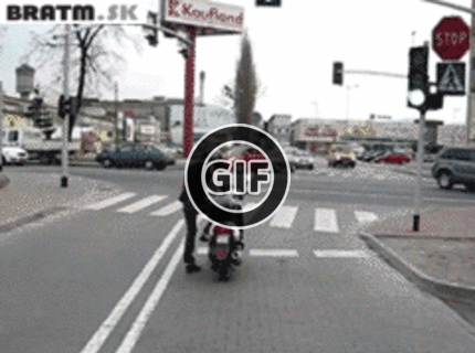BRATM GIF: Psychopat na stopke :D