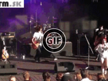 BRATM GIF: V návale emócií :D