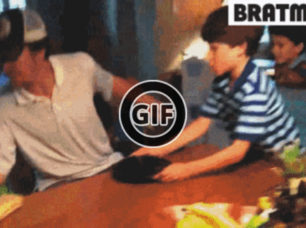 BRATM GIF: Super reflex :D