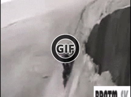 BRATM GIF: Tak toto bol iný strmák :D