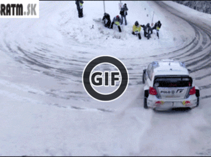 BRATM GIF: Takto sa v zime vytáčajú zákruty :D