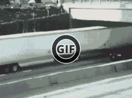 BRATM GIF: To musíš vidieť ! Skutočne dlhý kamión :D