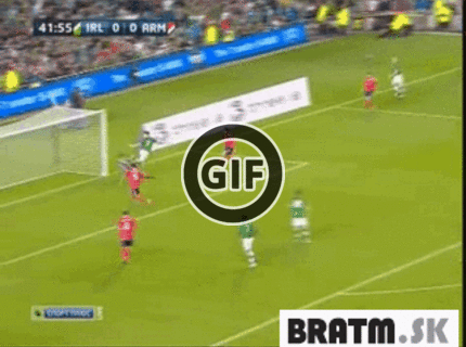 BRATM GIF: Niekedy má človek chuť dať vlastný gól :D