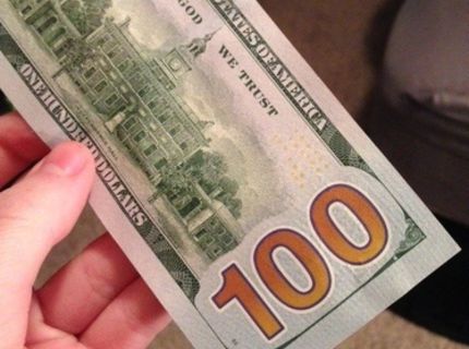 ŠOKUJÚCE ! :D Nová bankovka v Amerike bola vytvorená pomocou WordArt :D