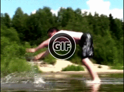 BRATM GIF: Super akrobacia vo vode :D