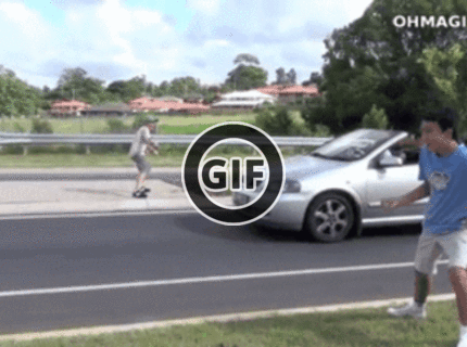 BRATM GIF: Aaaa chlapci majú po prdeli :D