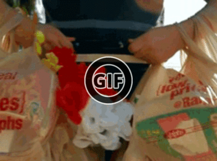 BRATM GIF: Dokonalý muž musí zvládnuť aj takýto nákup :D