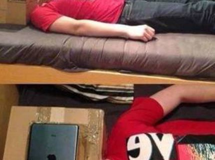 NÁPAD STOROČIA!!! pre pohodlnosť  pozerania vašich obľúbených filmov v súkromí :D